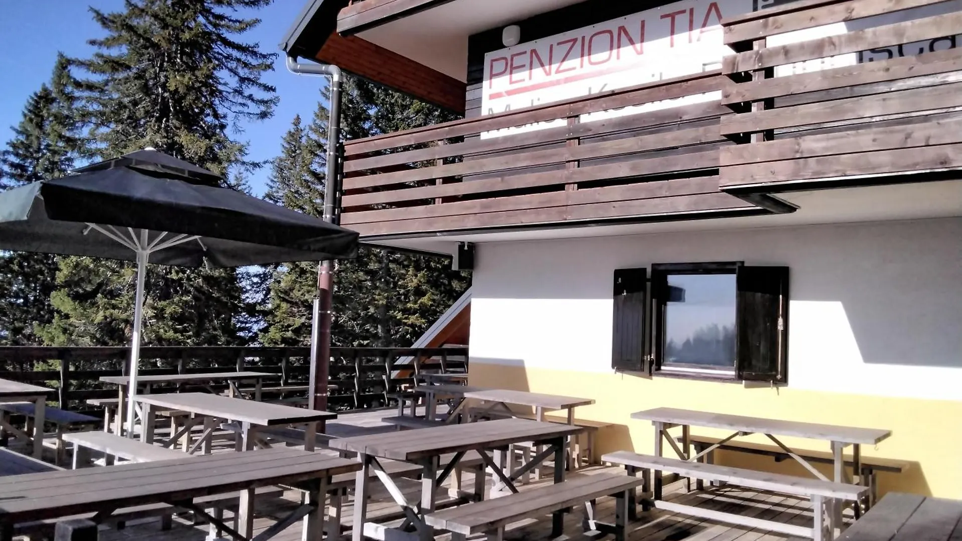 Accommodation And Restaurant Tia Cerklje na Gorenjskem